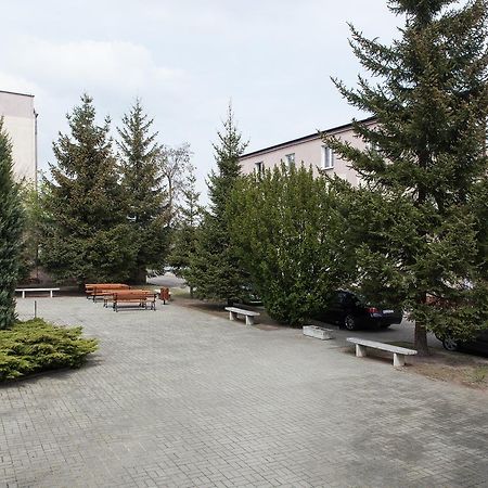 Albergue Dom Studenta Nr 1 Ans W Koninie Konin  Exterior foto